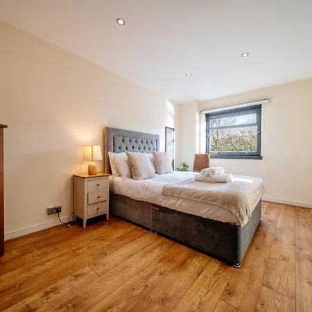 Base Of Royal Mile - Sleep 8 - 4bed 3 Bth *