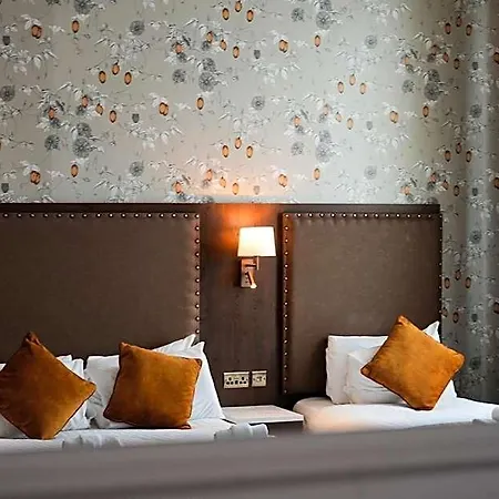 New Town Hotel