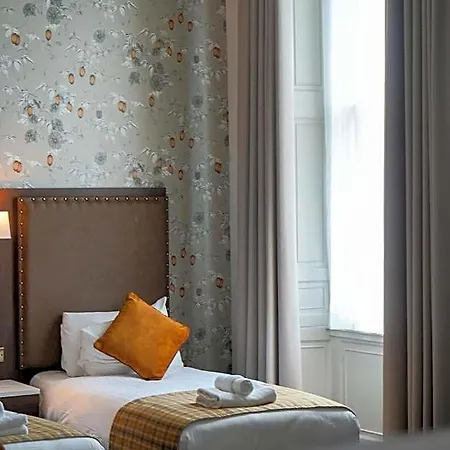 Hotel New Town