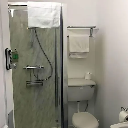 Dorstan House Guest house 3*