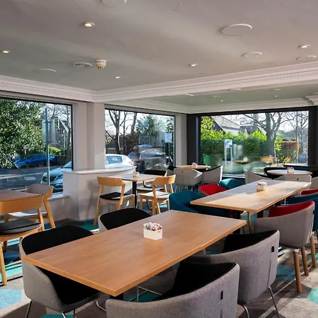 Hotel Express West By Ihg 3*