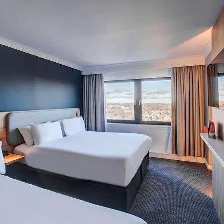 Express West By Ihg