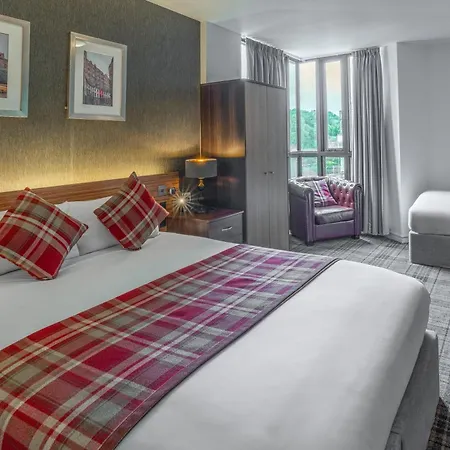 Britannia Hotel 3*