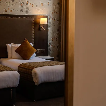 Отель Albany 4*