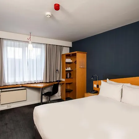 Hotel Express - Royal Mile By Ihg 3*