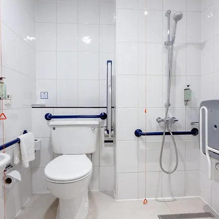 Hotel Express - Royal Mile By Ihg