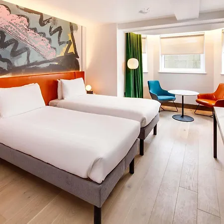 Ibis Styles St Andrew Square Hotel 3*