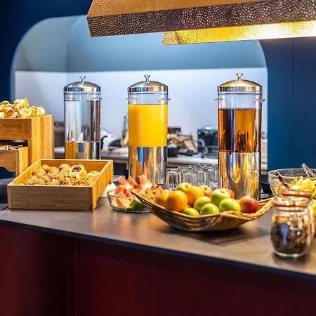 Hotel apartamentowy Adagio Royal Mile 4*