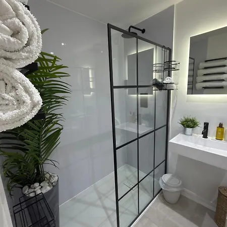 Lux 2 Bedroom Ground Floor