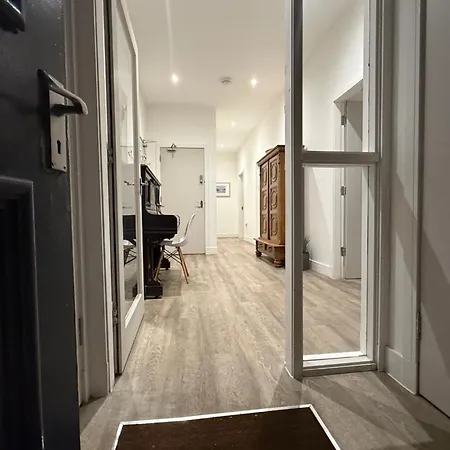 Apartment Haymarket Spacious 3 Bedroom Street Level Edinburgh