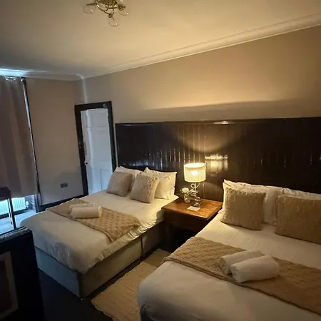 Luxe Pensión *