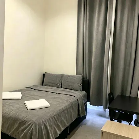 Apartamento Stunning Modern 2-bed *
