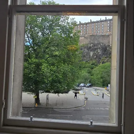 Old Town Castle View 4 Bedroom 5 Beds Sleeps 10 Апартаменты *