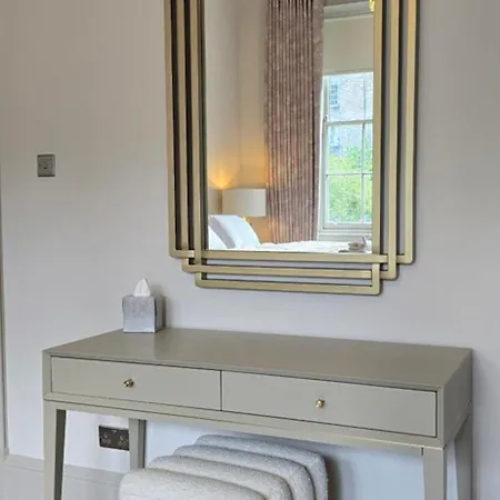 Old Town Castle View 4 Bedroom 5 Beds Sleeps 10