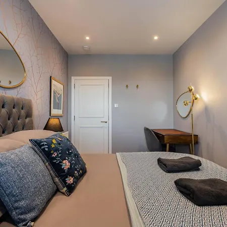 Appartement Boutique-hotel Styled Central, Quiet, Quaint Flat *