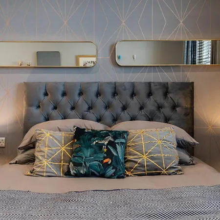 Boutique-hotel Styled Central, Quiet, Quaint Flat Appartement Edinburgh