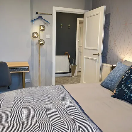 Boutique-hotel Styled Central, Quiet, Quaint Flat Appartement
