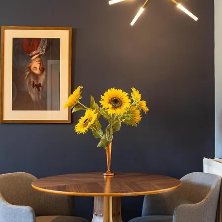Appartement Boutique-hotel Styled Central, Quiet, Quaint Flat Edinburgh