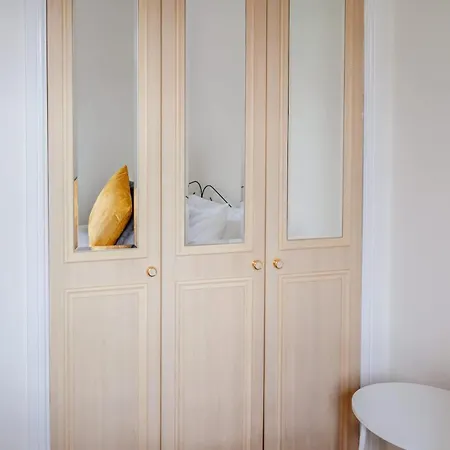 Appartement Chic 2-bed Near Centre Sleep 4 *