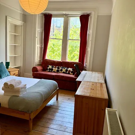 Leafy Marchmont 2-bed Meadows Centre Appartement *