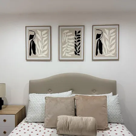 10 Min To Airport, House Sleeps 6, Free Parking Дом отдыха *