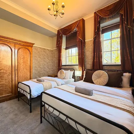 Grand By Holyrood Park, Sleeps 6 Дом отдыха Эдинбург