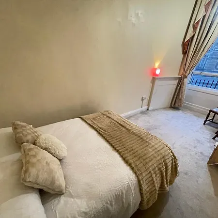 Appartement 1 Drummond Place *