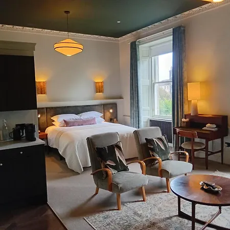 Hotel 3 John's Place Townhouse