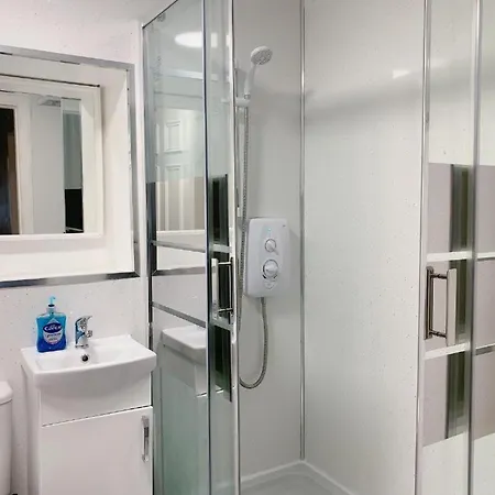 Lovely 2-bed In Edinburgh