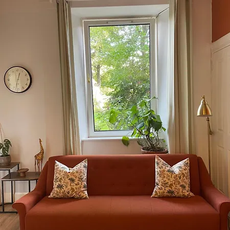 Apartment Quiet 1-bed Garden Near Leith & Walk To Centre
