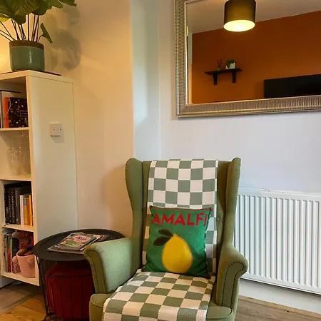 Apartment Quiet 1-bed Garden Near Leith & Walk To Centre *
