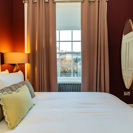 Dragon Luxury At Rutland Square Эдинбург