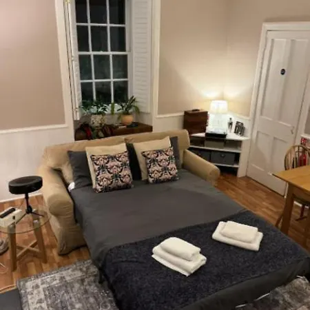 Edinburgh, Deanvillage Cosy Hideaway Tatil Evi *