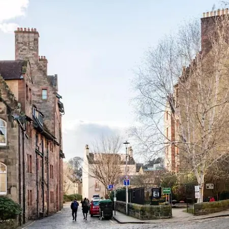 Edinburgh, Deanvillage Cosy Hideaway * Edinburgh