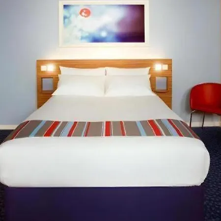 فندق Travelodge Dreghorn إدنبرة