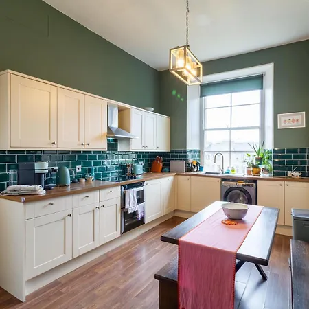 Gorgeous 2bdr With Unique Character In *