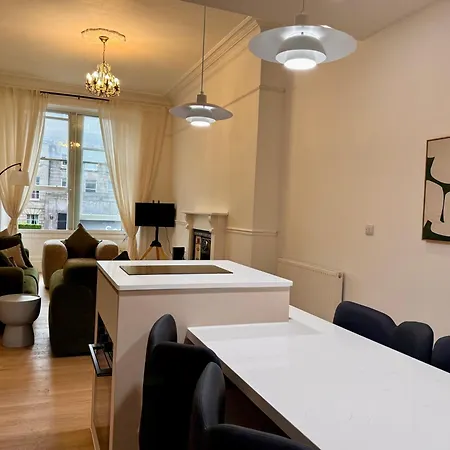 Crighton Place 2br Daire *