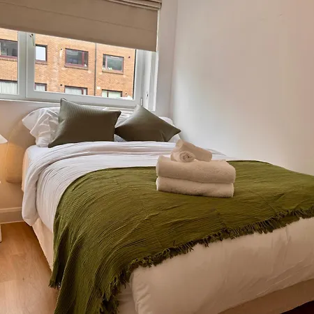 Old Town Cowans 2br Edinburgh