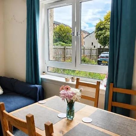 Quiet Double In Slateford, *