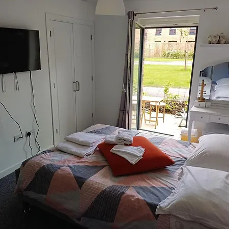Gæstehus With Private Bathroom 4*