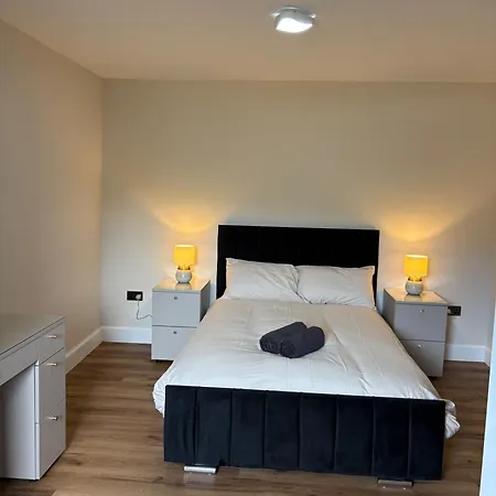 Hébergement de vacances 2-bed - - Pet Friendly