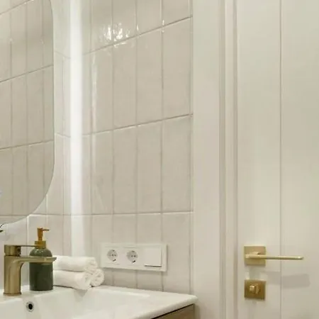 Unbeatable Location, Stylish Near Everything Cutur Edinburgh