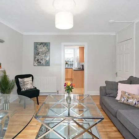 2a Gayfield Street * Edinburgh