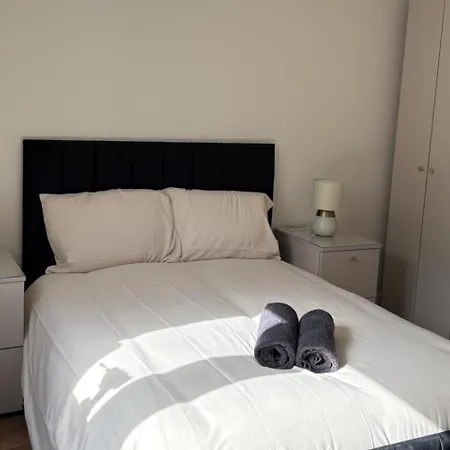 2-bed - - Pet Friendly