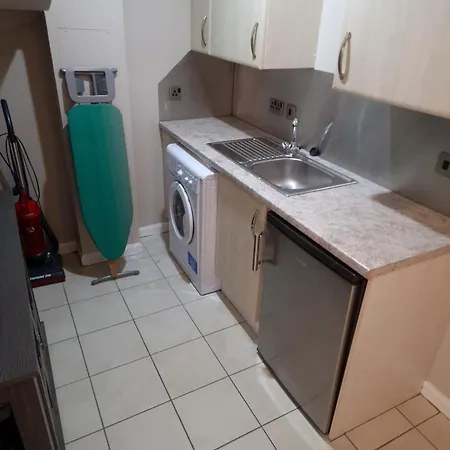 Stylish Townhouse Garage & Balconies Vakantiehuis Edinburgh