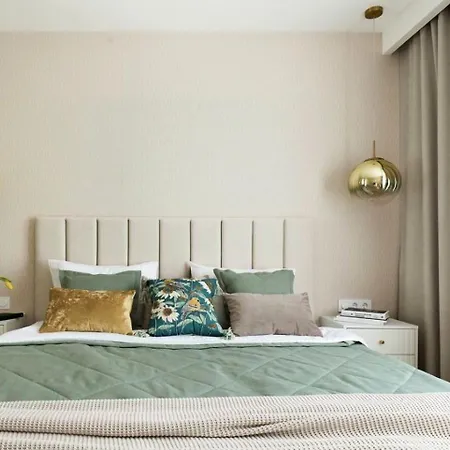Unbeatable Location, Stylish Near Everything Cutur Vakantiehuis