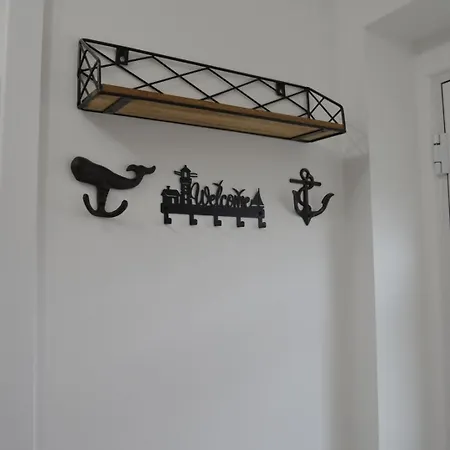 2br Portobello By With Garden *