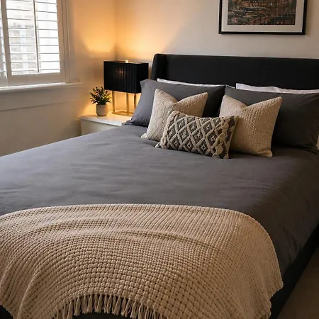 Stylish 2br In Appartement *