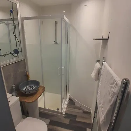 Appartement Warm Calton Hill 3 Bdrm A *