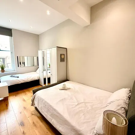 London Road Luxury Georgian - Superfast Wifi - Parking Available Эдинбург